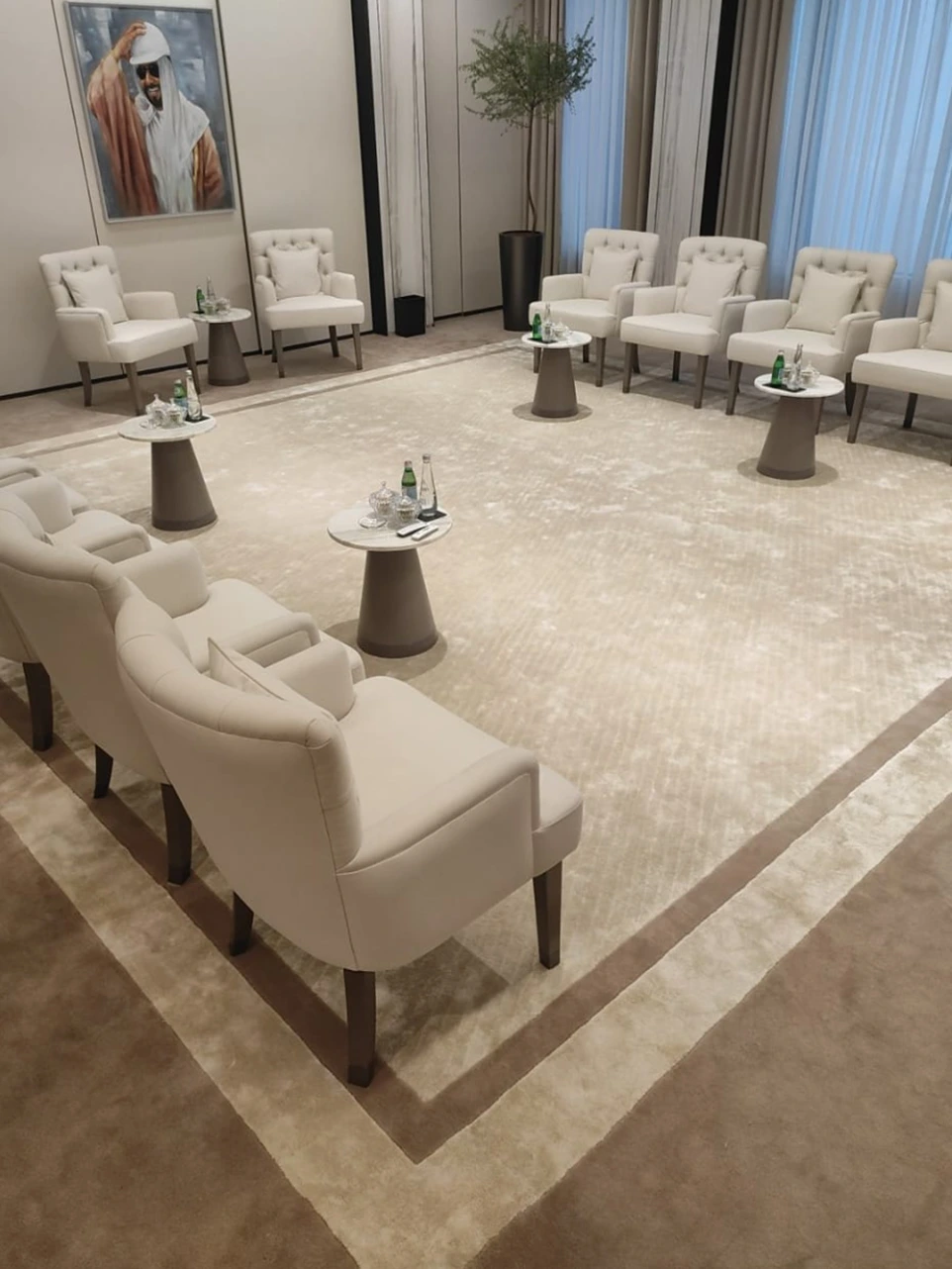 Color mix in New Zealand wool and bamboo silk carpet