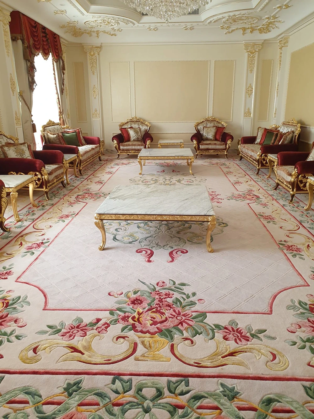 3D painting-inspired custom hand-tufted carpet